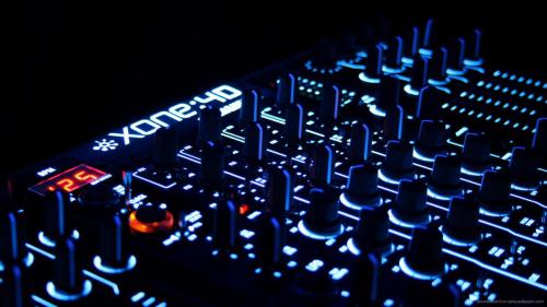 dj-set